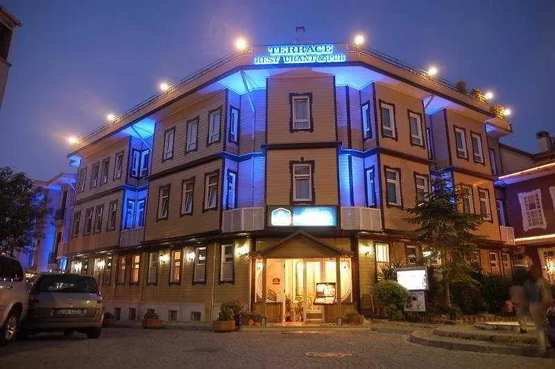 Triton Hotel Istanbul 4*,