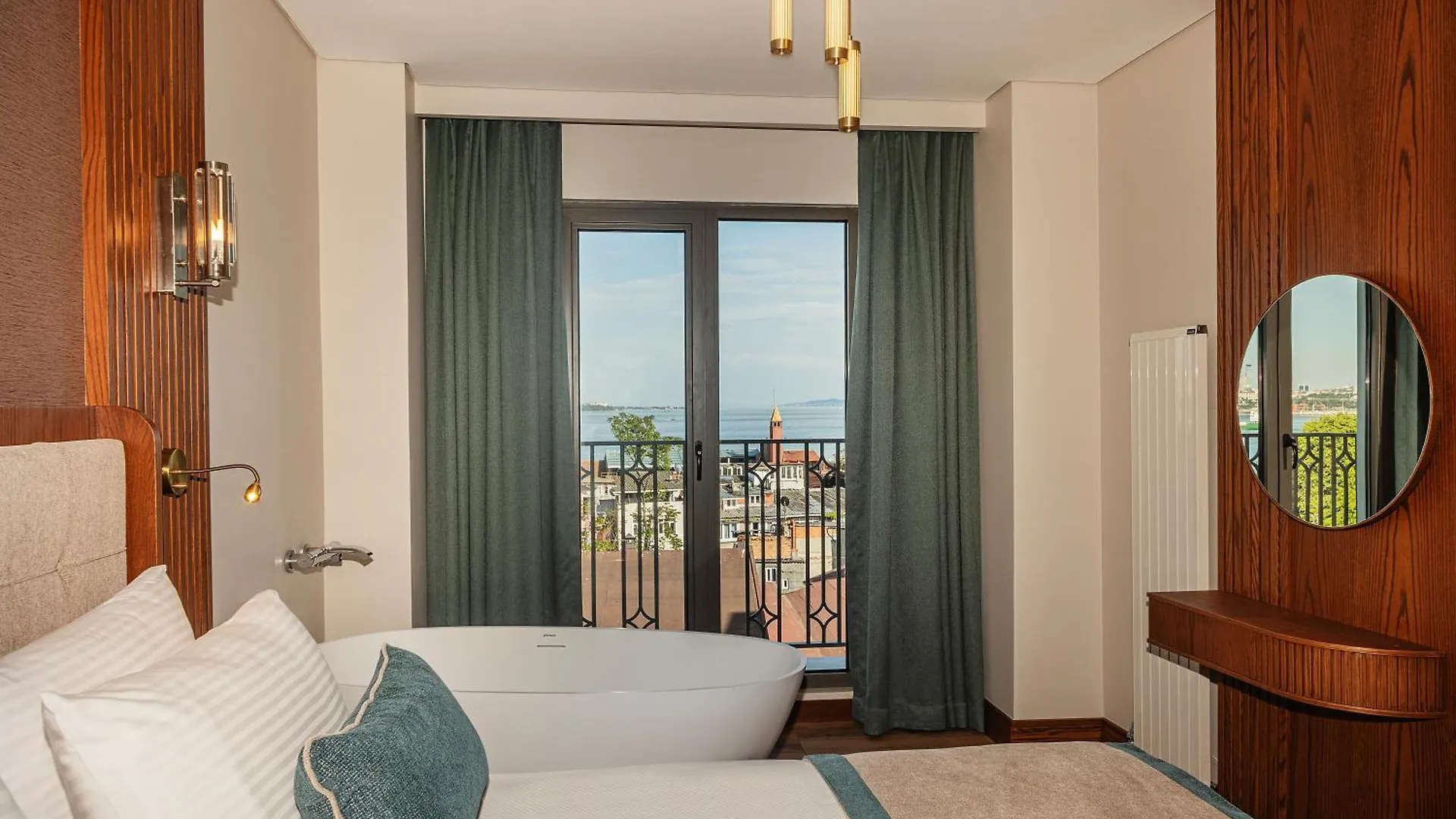 ****  Triton Hotel Istanbul Turkey