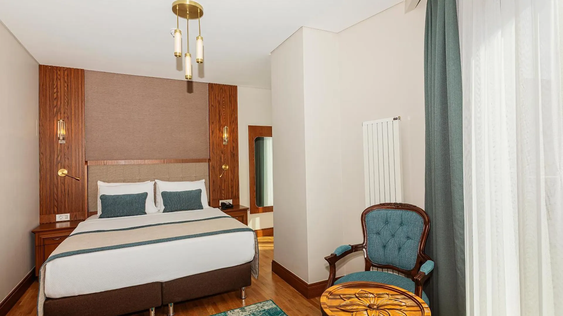 ****  Triton Hotel Istanbul Turkey